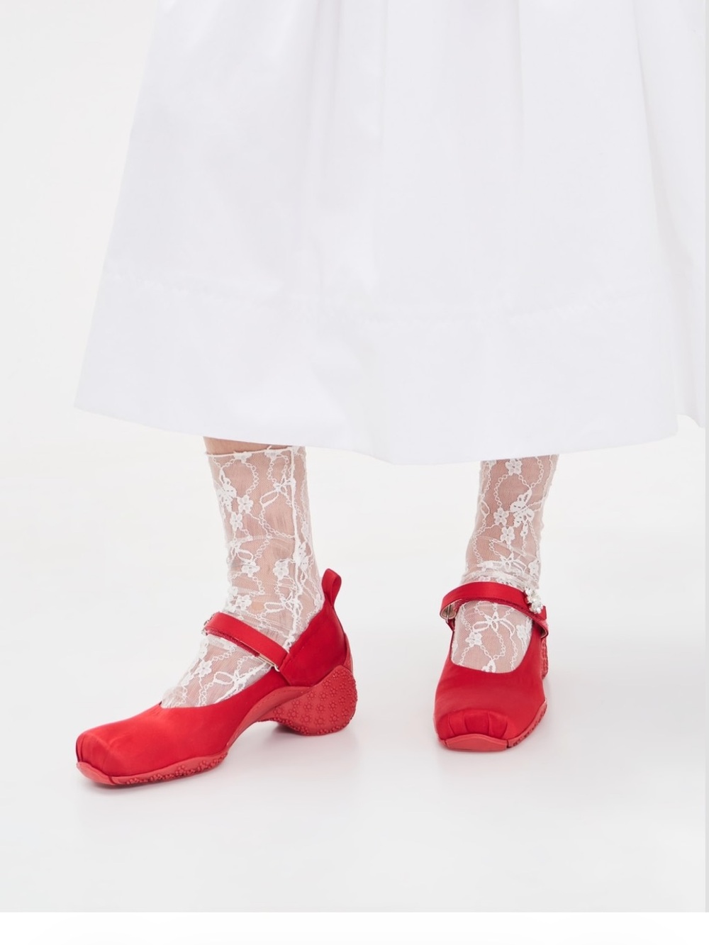Simone Rocha Ballet Runner Shoes - Picture 2 of 10